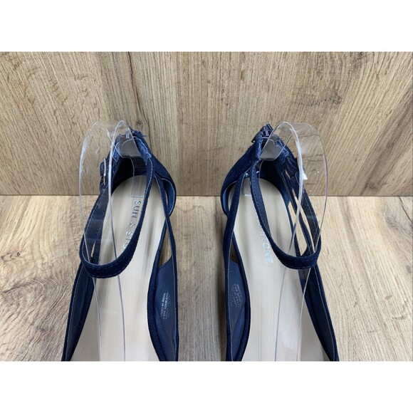 SUN STONE Miley Wedge Buckle Sandals Shoes Women's 9.5 M Cut Out Sides Round Toe - Picture 8 of 16